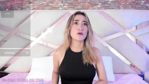 lucy_davies_ online show from April 15, 2026, 11:39 am