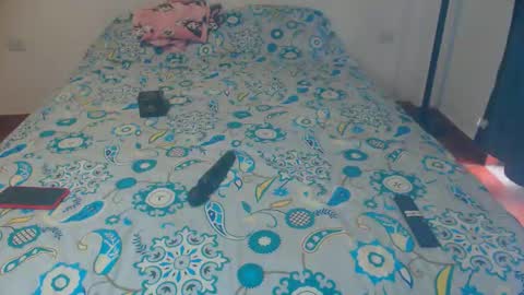 Lucia online show from February 16, 2026, 6:59 pm