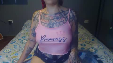 Snapshot of lucy_dreams69 chatting on June 10, 2026, 10:52 pm Lucia online show from June 10, 2026, 10:52 pm