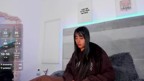 Snapshot of lucy_ev chatting on November 27, 2025, 1:13 pm Lucy online show from November 27, 2025, 1:13 pm