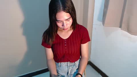 Snapshot of lucy_harper52 chatting on December 23, 2024, 8:00 am Lucy Anne online show from December 23, 2024, 8:00 am