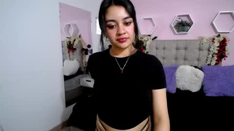 lucy_harris_ online show from February 23, 2025, 3:13 am