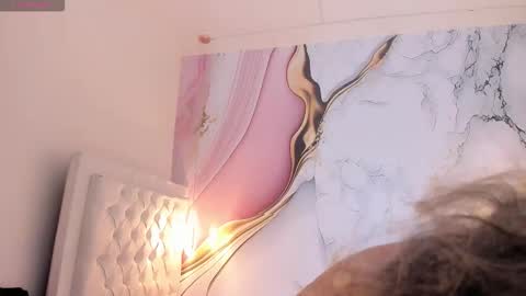 Snapshot of lucy_milf_474 chatting on December 17, 2025, 12:00 pm Lucy online show from December 17, 2025, 12:00 pm