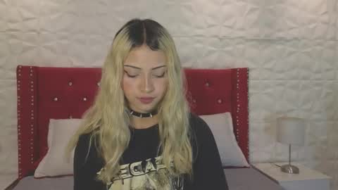 PINK online show from October 4, 2025, 2:59 pm