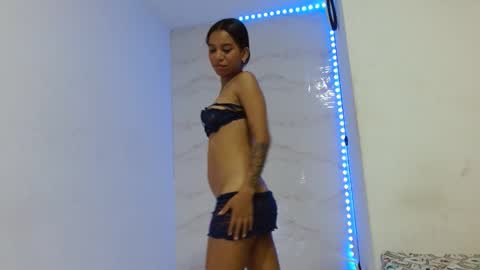 Snapshot of lucy_sluppy_hard chatting on April 19, 2026, 4:56 am lucy_sluppy_hard online show from April 19, 2026, 4:56 am