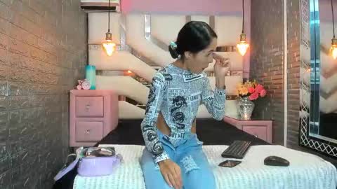 Lucy unlimit come back here  online show from April 8, 2026, 2:06 pm