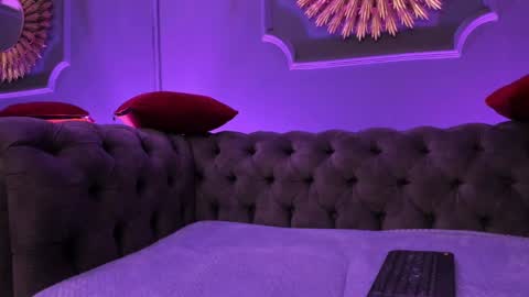 Lucy  online show from December 18, 2024, 11:51 pm