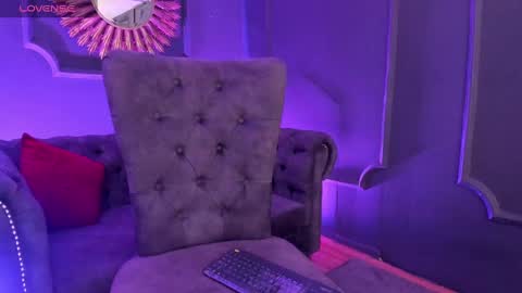 Lucy  online show from January 11, 2025, 9:04 pm