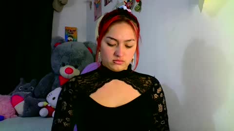 LUCIA  online show from March 7, 2025, 12:04 am