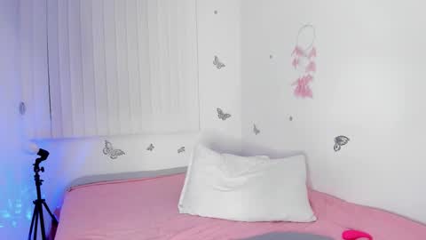 Lucy online show from January 7, 2026, 7:16 pm