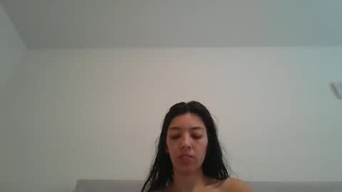 lucylitt25 online show from September 12, 2025, 3:12 pm