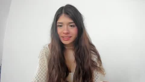 Snapshot of lucyportman chatting on May 20, 2026, 11:27 am lucyportman online show from May 20, 2026, 11:27 am