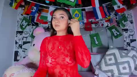 Snapshot of lucyrosse_ chatting on July 9, 2026, 11:14 am Lucy online show from July 9, 2026, 11:14 am