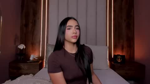 Snapshot of lucysalvatore chatting on June 30, 2026, 1:17 am Lucy online show from June 30, 2026, 1:17 am