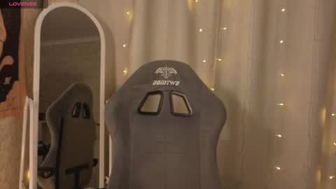 Lucy online show from March 30, 2026, 7:04 pm