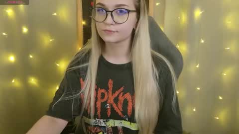 Lucy online show from July 21, 2026, 8:33 pm