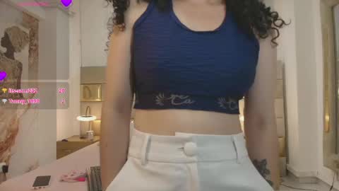 Snapshot of ludovicca_mark chatting on May 25, 2026, 9:10 pm Ludovicca Mark online show from May 25, 2026, 9:10 pm