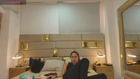 Snapshot of ludovicca_mark chatting on May 27, 2026, 8:39 pm Ludovicca Mark online show from May 27, 2026, 8:39 pm