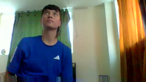 lugiiz05_ online show from October 29, 2025, 8:10 pm