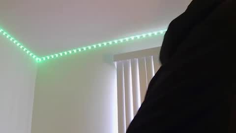 Snapshot of luhfreak444 chatting on October 5, 2025, 3:54 pm Riskdtb online show from October 5, 2025, 3:54 pm