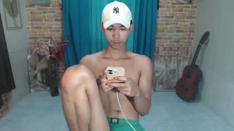 Snapshot of lui_the_fucker chatting on March 9, 2025, 10:41 pm lui_the_fucker online show from March 9, 2025, 10:41 pm