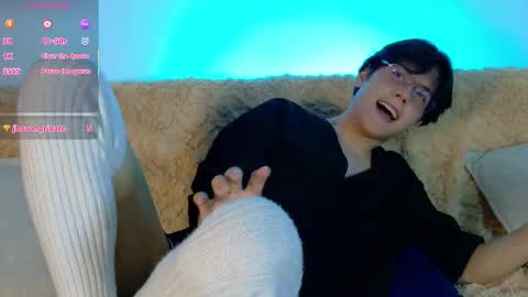 Lui online show from February 21, 2026, 3:29 am