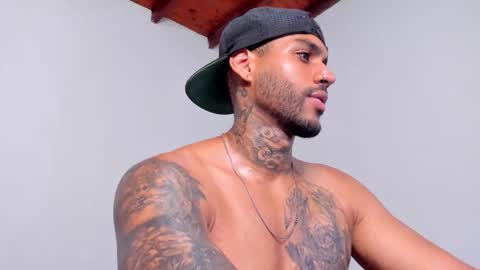 Luigi Vitale online show from September 15, 2025, 3:28 am