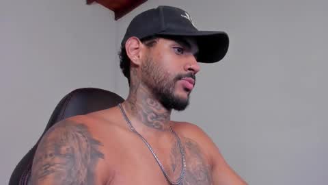 Luigi Vitale online show from December 15, 2025, 5:12 am