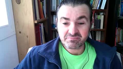 LUIGIJOHN online show from December 5, 2025, 9:29 am