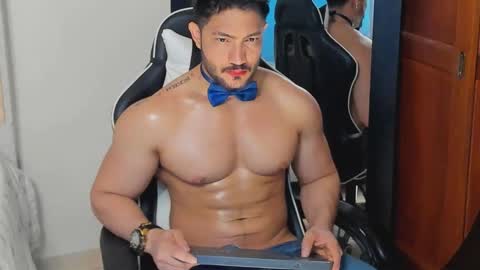 luis_baptista online show from September 20, 2025, 10:44 pm
