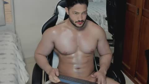 luis_baptista online show from June 14, 2026, 2:35 am