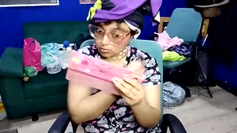 Snapshot of luisa_bunny chatting on January 8, 2026, 1:41 am luisa_bunny online show from January 8, 2026, 1:41 am