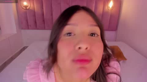 L U I S A online show from February 17, 2025, 7:42 pm