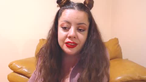 Cassie online show from September 18, 2025, 8:22 pm