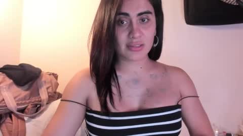 Luisa Monsters online show from December 6, 2024, 2:35 am