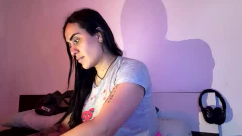 Snapshot of luisamonsterdick chatting on November 18, 2025, 10:47 pm Luisa Monsters online show from November 18, 2025, 10:47 pm