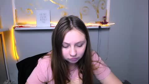 Snapshot of luizaheems_ chatting on December 7, 2024, 9:06 am Luiza online show from December 7, 2024, 9:06 am