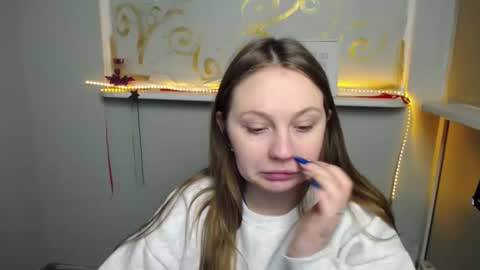 Snapshot of luizaheems_ chatting on December 9, 2024, 11:15 am Luiza online show from December 9, 2024, 11:15 am