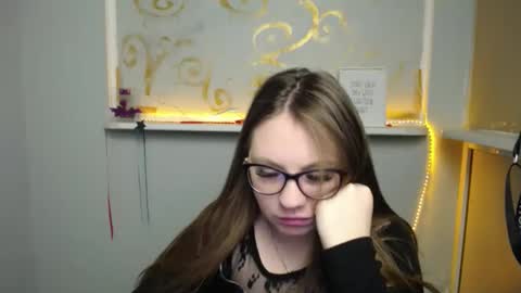 Snapshot of luizaheems_ chatting on January 6, 2025, 10:35 am Luiza online show from January 6, 2025, 10:35 am