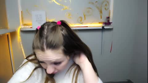 Snapshot of luizaheems_ chatting on January 17, 2025, 11:27 am Luiza online show from January 17, 2025, 11:27 am