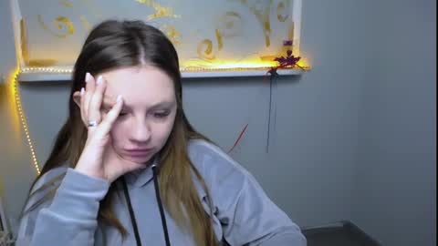 Snapshot of luizaheems_ chatting on February 15, 2025, 8:00 am Luiza online show from February 15, 2025, 8:00 am