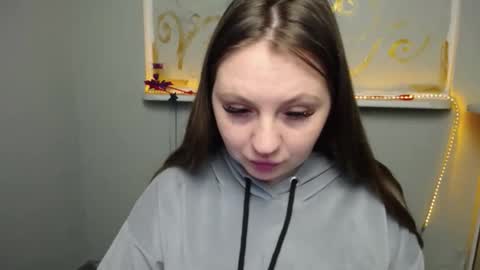 Snapshot of luizaheems_ chatting on March 3, 2025, 10:38 am Luiza online show from March 3, 2025, 10:38 am