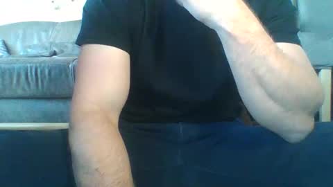 lukaf887 online show from May 4, 2026, 8:43 am