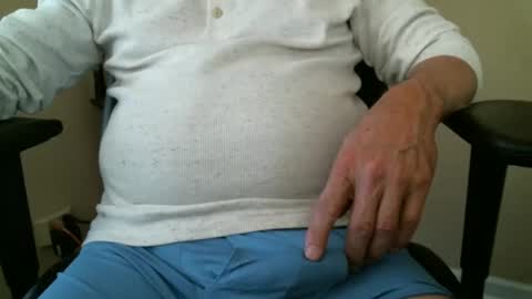 luke7711 online show from November 12, 2025, 2:06 pm