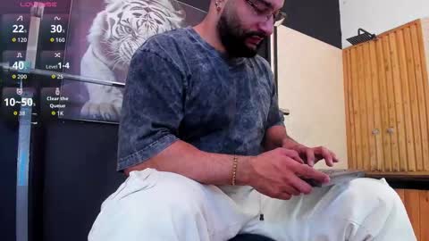 LUKE online show from November 10, 2025, 11:53 am