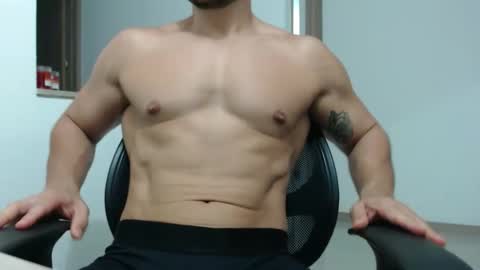 Snapshot of luke_logan chatting on May 29, 2026, 11:25 pm Luke Logan online show from May 29, 2026, 11:25 pm