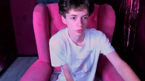 Luke online show from January 11, 2026, 11:26 am