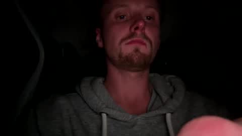 lukeeeeey96 online show from November 12, 2025, 2:34 am