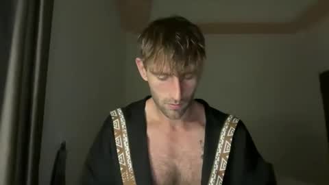 MR. Luke Gunn online show from October 4, 2025, 11:14 pm