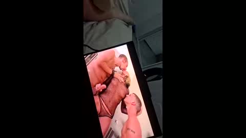 lukehayesy777 online show from April 17, 2026, 4:32 pm